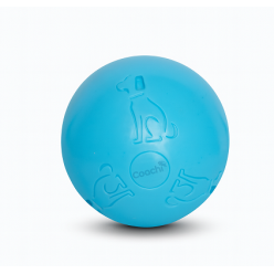 Niebieska sztywna piłka dla psa Coachi Boomi Ball w rozmiarze M o średnicy 15 cm.
