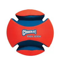 Pomarańczowo-niebieska piłka Chuckit! Kick Fetch dla psa, z materiałem ułatwiającym chwytanie pyskiem, widok z przodu.