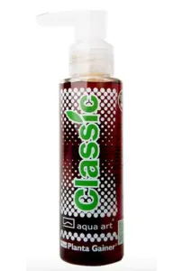 Butelka uniwersalnego nawozu dla roślin akwariowych Aqua Art Classic o pojemności 100ml z precyzyjnym dozownikiem.