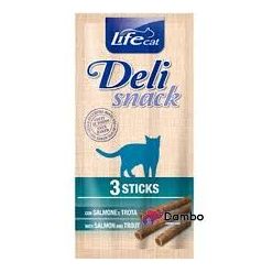 Zestaw trzech rybnych kabanosów dla kota Life Cat Deli Snack o smaku łososia i pstrąga - sklep zoologiczny Konikpolny.pl
