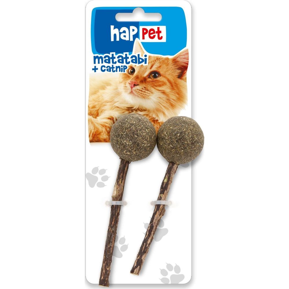 Dwa naturalne lizaki dla kota marki Happet złożone z patyczka Matatabi i kulki kocimiętki - sklep zoologiczny Konikpolny.pl