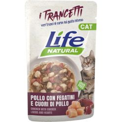 55g  bezzbożowej karmy dla kota Life Cat z kawałkami kurczaka, serc i wątróbki w sosie - sklep zoologiczny Konikpolny.pl