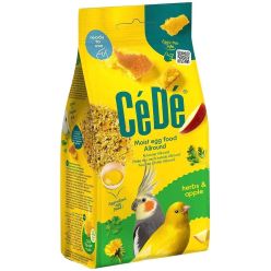 200g wilgotnej karmy jajecznej dla ptaków ozdobnych CéDé Allround z dodatkiem ziół i jabłka - sklep zoologiczny Konikpolny.pl