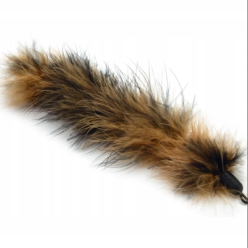 Brązowa zawieszka z naturalnych piór do wędki dla kota marki Beeztees - sklep zoologiczny Konikpolny.pl